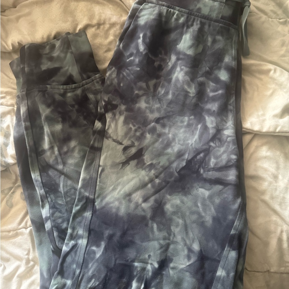 Lululemon Tie-Dye Jogger Pants